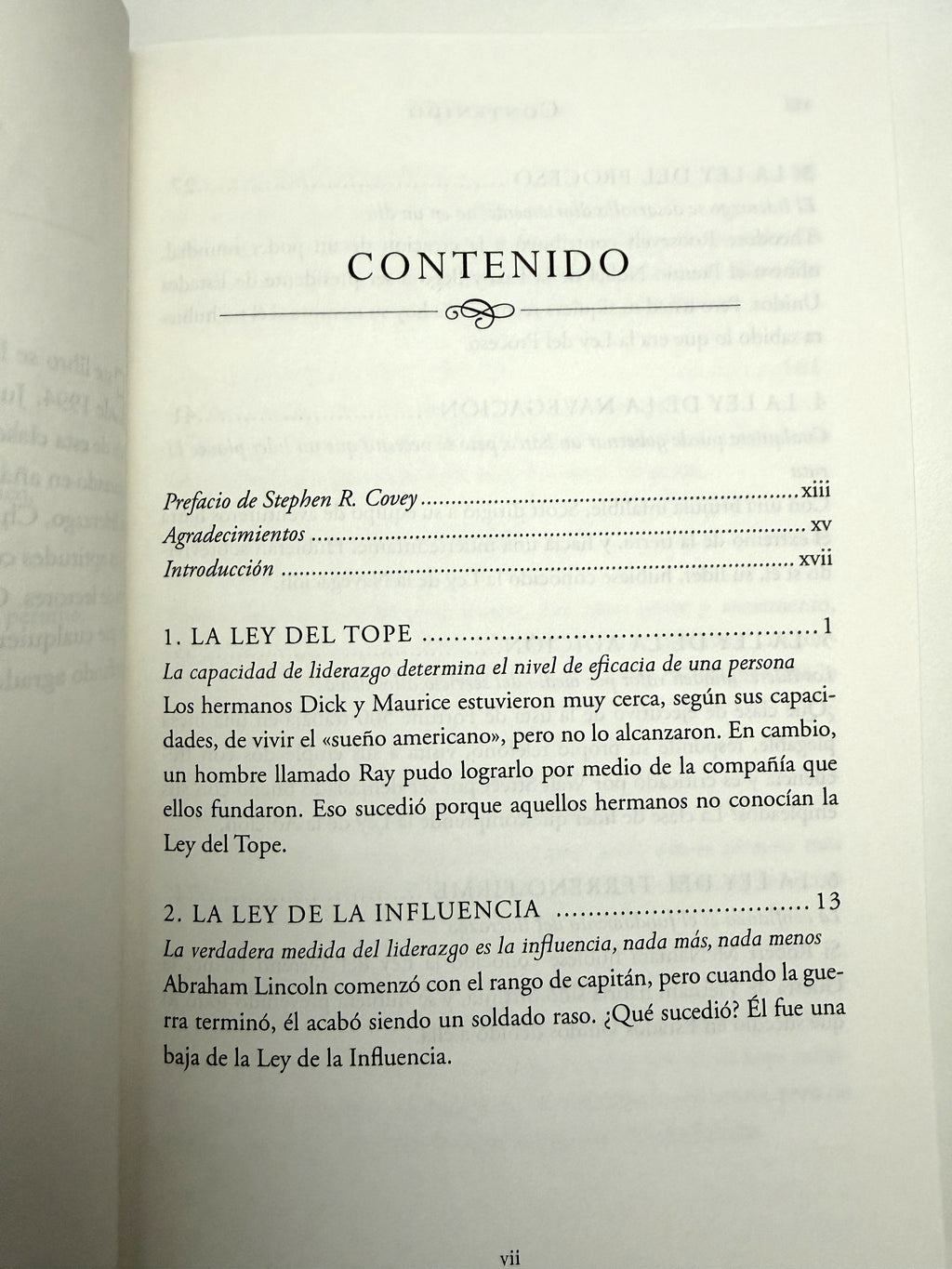 Las 21 leyes irrefutables del liderazgo: Siga estas leyes, y la gente lo seguirá a usted