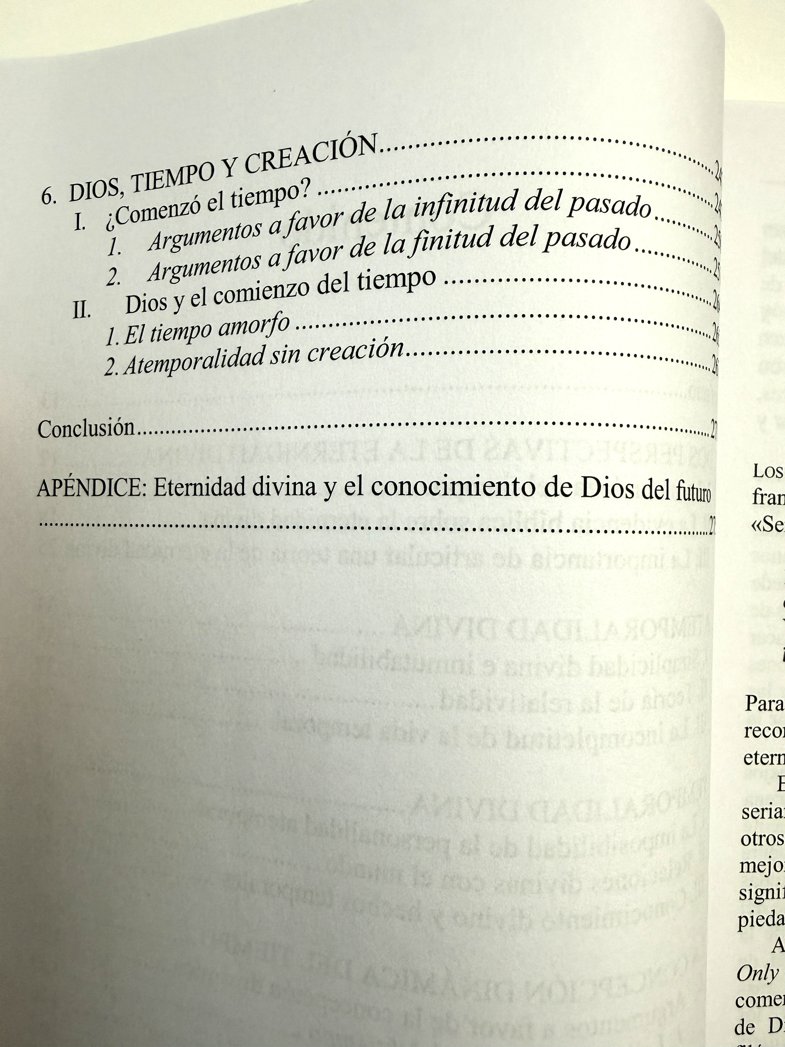 Tiempo y Eternidad: Explorando la relación de Dios con el tiempo