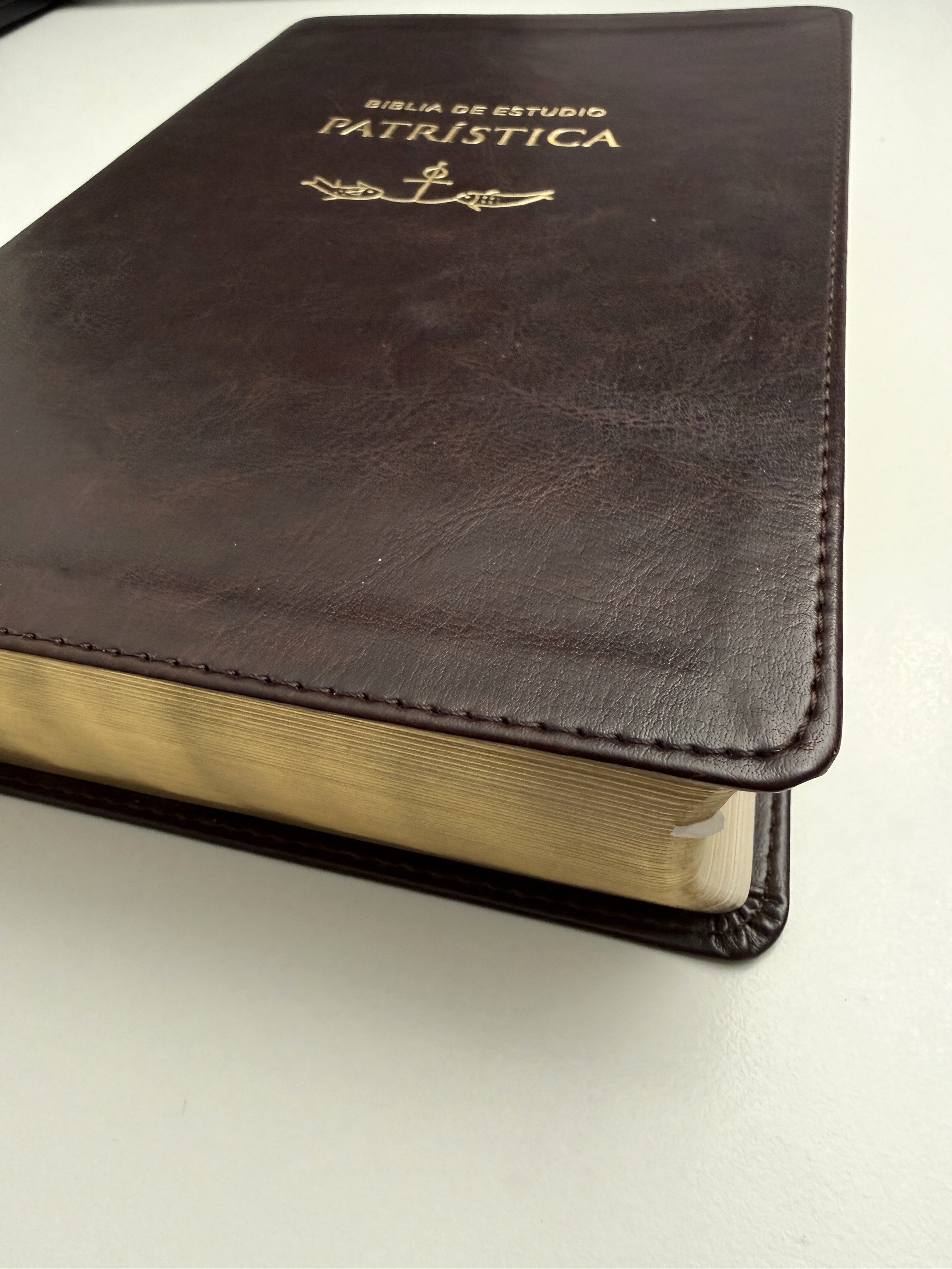 Biblia RVR de Estudio Patrística Café Símil Piel